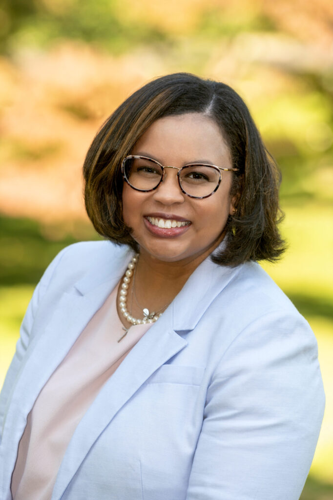 Rev. Jasmine Rose Smothers Headshot